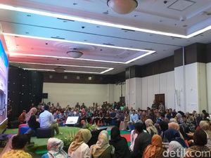 Jokowi Tinjau Penerapan Flexi Work di Kantor Bappenas