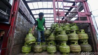 Rencana penghapusan subsidi Elpiji 3 kg per tabung dilakukan agar lebih menyasar kepada masyarakat miskin. Pasalnya saat ini siapa saja bisa membeli tabung gas 3 kg tersebut.