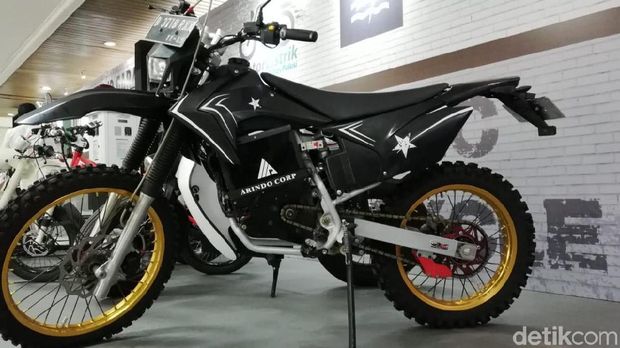 Ubah Motor Bensin ke Motor Listrik, Ya Habis Rp 15 Jutaan Lah