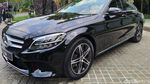 Dua Mobil Anyar Mercedes-Benz Meluncur