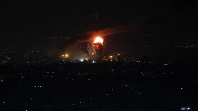 Potret Serangan Udara Israel di Jalur Gaza