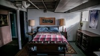 Per malamnya, traveler akan dikenakan biaya sebesar US$ 49 (sekitar Rp 668 ribuan). Penginapan ini sendiri sudah menuai ulasan yang sangat bagus di Airbnb. Nilainya 4,95 dari 5. (dok. Airbnb)
