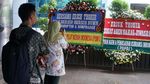 Terkait Jiwasraya, Kantor Erick Thohir Banjir Karangan Bunga