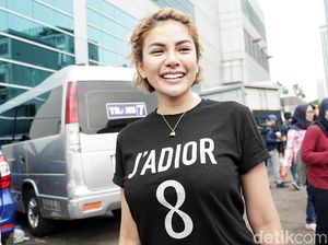 Vicky Nitinegoro Teman Rasa Pacar Nikita Mirzani yang Doyan Ribut