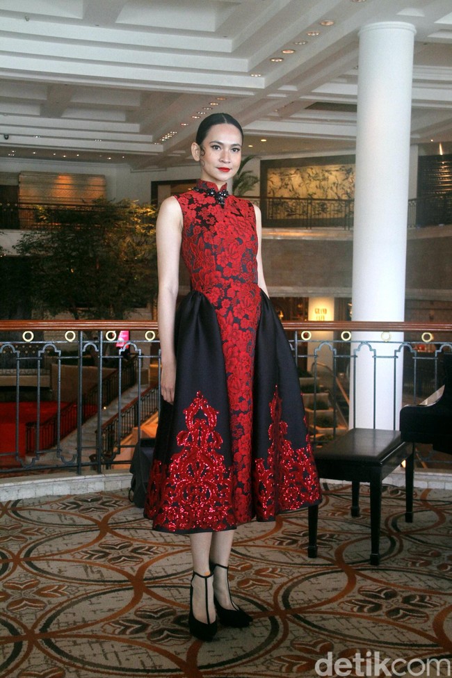 Fashion show Imlek 2020, SebastianRed dari Sebastian Gunawan menampilkan deretan busana cheongsam modern nan elegan di Grand Hyatt, Jakarta, Selasa [14/1/2020]. Foto: Mohammad Abduh/Wolipop.