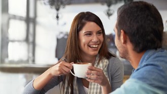 Suka Sama Suka Tapi Belum Juga 'Ditembak', Kapan Kami Resmi Pacaran?