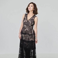 Biasanya aku menambahkan beberapa potong jahe ke dalam sup dan aku pikir itu membantuku mempertahankan (kecantikan) kulitku, ungkap Chen Meifen. Foto: Facebook Chen Meifen