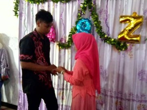 Masih Pakai Batu Petir, Begini Cara Pengobatan Dukun Cilik Ponari