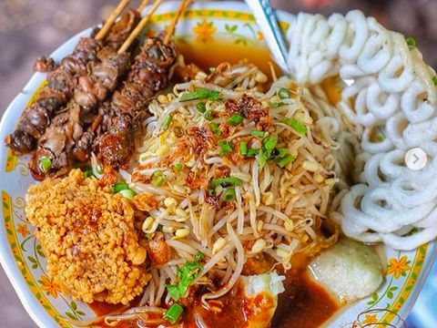 Lontong balap enak di Surabaya