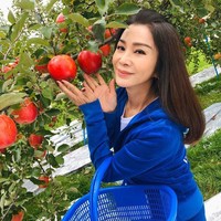 Selain menjaga pola makan, tentunya bentuk tubuh seperti Chen Meifen tentu memerlukan olahraga intens. Meski mengaku bukan pegiat gym dan sulit termotivasi, ia tetap melakukannya. Chen Meifen mengaku menyewa pelatih olahraga dan latihan beban sekali atau dua kali seminggu. Foto: Facebook Chen Meifen