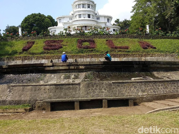 Taman Isola UPI