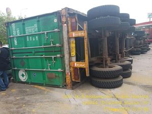 Tertimpa Truk di Rest Area Cipularang, Korban Cerita Keunggulan Mobilnya