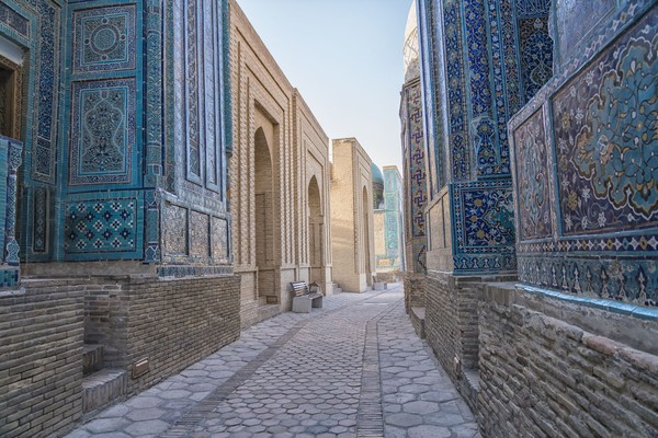 Karena konsistensinya, UNESCO memberikan label situs warisan dunia untuk beberapa kota. Kota-kota tersebut adalah Bukhara, Samarkand, Khiva dan Shakhrisabz.(iStock)