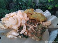 Puluhan Makanan di Kantin Atma Jaya Siap Manjakan Lidah Mahasiswa