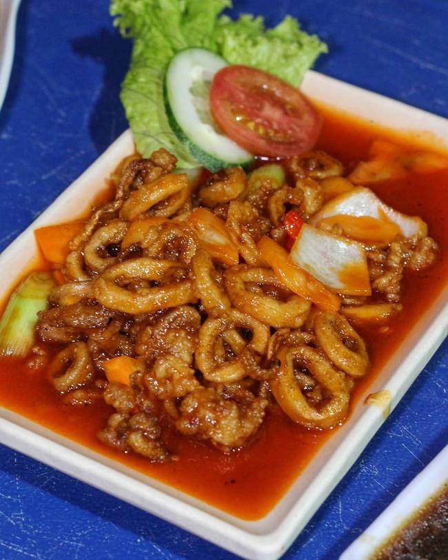Selain SGPC di Dekat Kampus UGM Ada Ayam Geprek dan Nasi Bebek Enak