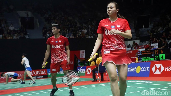 Ganda campuran Indonesia Praveen Jordan/Melati Daeva gagal melaju ke semifinal Indonesia Masters 2020. Praveen/Melati ditumbangkan wakil Prancis Thom/Delphine.