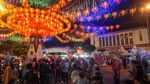 Ribuan Lampion Hiasi Pasar Gede Menjelang Tahun Baru Imlek