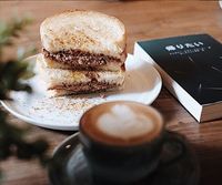 Selepas Refreshing di Taman Puring, Bisa Mampir di 5 Kafe Kece Ini