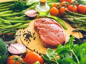Diet Galveston: Atasi Gejala Menopause dengan Pola Makan Rendah Karbohidrat