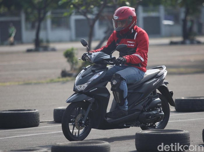 Test Ride Honda Beat 2020