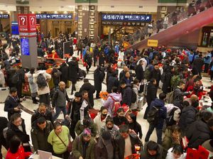 Satu Pekan Jelang Imlek, Warga China Mulai Mudik