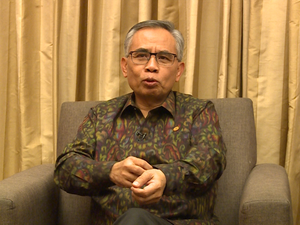 Bos OJK Dicecar soal Kejelasan Libur Nyicil Kredit