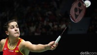 Gim kedua kembali dimenangi oleh Carolina Marin.