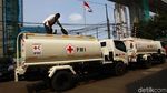 PMI Terima 10 Truk Tangki Air