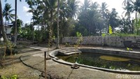 Kolam ini terletak di sisi paling utara kompleks keraton.