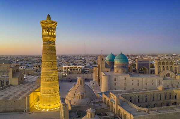 Sebuah negara di Asia Tengah ini memang selalu menarik untuk dibahas, Uzbekistan. Menjadi negara pecahan Uni SOviet, ada begitu banyak percampuran kultur yang serap oleh negara ini. (iStock) Sebuah negara di Asia Tengah ini memang selalu menarik untuk dibahas, Uzbekistan. Menjadi negara pecahan Uni SOviet, ada begitu banyak percampuran kultur yang serap oleh negara ini. (iStock)