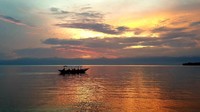 Perahu nelayan di Danau Kivu Rwanda. Rwanda menjadi negara ketiga yang paling ramah di kantong. Negara ini biaya hidup rata-ratanya mencapai Rp 346.928 per hari. Foto: iStock