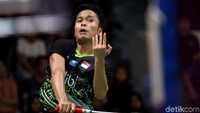 Bertanding di Istora Senayan, Jakarta, Jumat (17/1/2020), Ginting harus berhadapan dengan wakil China Huang Yu Xiang yang menempati peringkat 26 dunia.