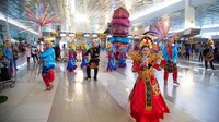 Terminal 3 secara rutin setiap pekannya menampilkan Parade Budaya dari sejumlah provinsi di Indonesia seperti Gong Mandau dari Kalimantan Barat, Tari Saman dari Aceh, Ondel Ondel dari Jakarta, hingga Reog Ponorogo khas Jawa Timur (dok Istimewa)