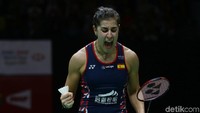 Marin mengakhiri sesi tersebut dengan skor 21-11, 21-19.