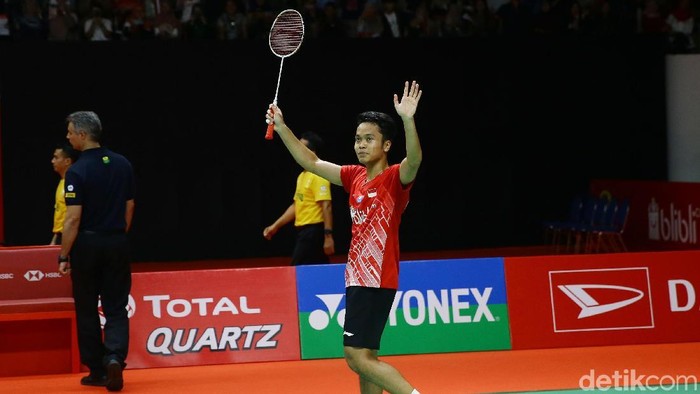 Anthony Sinisuka Ginting melaju mulus ke final Indonesia Masters 2020 usai tekuk Viktor Axelsen dari Denmark.