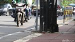 Lagi-lagi Guiding Block Nabrak Tiang