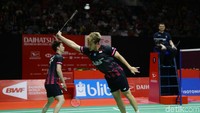 Selain Marcus/Kevin dan Hendra/Ahsan, ganda putri, Greysia Polii/Apriyani Rahayu juga akan bertarung di final.