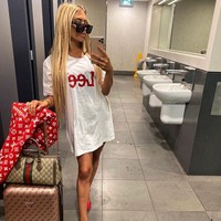 Di luar pengadilan, pengacara pembelanya, Campbell MacCallum, mengatakan bahwa Azzra sedang memikirkan perubahan kariernya dan ingin terjun ke dalam politik.Foto: Instagram