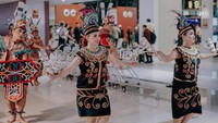 Melalui penampilan parade secara rutin, warisan budaya nusantara ini bisa semakin dicintai masyarakat dan dikenal lebih luas oleh wisatawan mancanegara  (dok Istimewa)