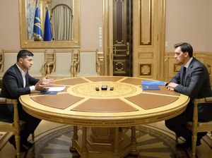 Zelensky Tolak Pengunduran Diri PM Ukraina, Ingin Beri Kesempatan Kedua