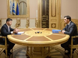 Zelensky Tolak Pengunduran Diri PM Ukraina, Ingin Beri Kesempatan Kedua