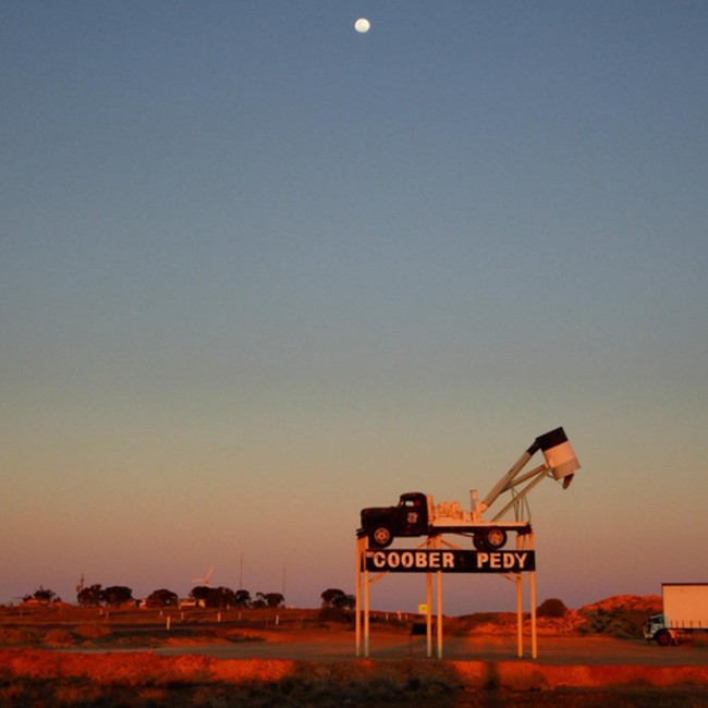Penampakan Rumah Bawah Tanah yang Dibangun di Bekas Tambang Batu