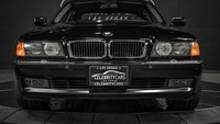 Rapper kelahiran 1971 itu tewas diberondong peluru saat berada di dalam mobil BMW Seri 7. Foto: Dok. Celebrity Cars