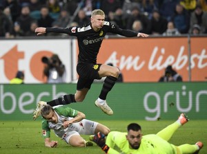 Pembuktian Haaland, Incaran MU Cetak Hattrick Bagi Dortmund