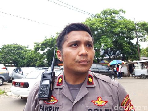 Plafon Gereja Maria Kusuma Karmel Jakbar Ambrol, 2 Jemaat Terluka