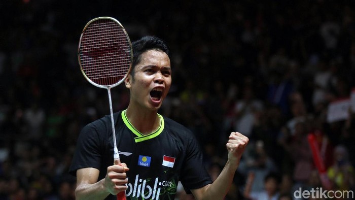 Anthony Ginting keluar sebagai juara tunggal putra Daihatsu Indonesia Masters 2020. Anthony juara usai mengalahkan wakil Denmark lewat pertarungan tiga gim.