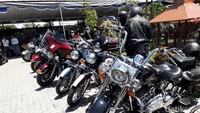 Jujur, anggota komunitas menginginkan JBR digelar lagi. Insiden tahun 2015 menjadi pembelajaran dan evaluasi bagi kami semua untuk mengedepankan aturan dan keselamatan berlalu lintas, ujar Gatot. Foto: Jauh Hari Wawan S