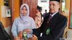 Momen Pernikahan Sepasang Kekasih di Rumah Sakit Ini Bikin Haru