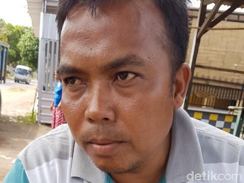 Mawardi, salah satu keluarga pemilik lahan/