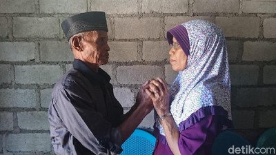 Kisah Cinta Kakek-Nenek dari Sleman yang Menikah di Usia Senja